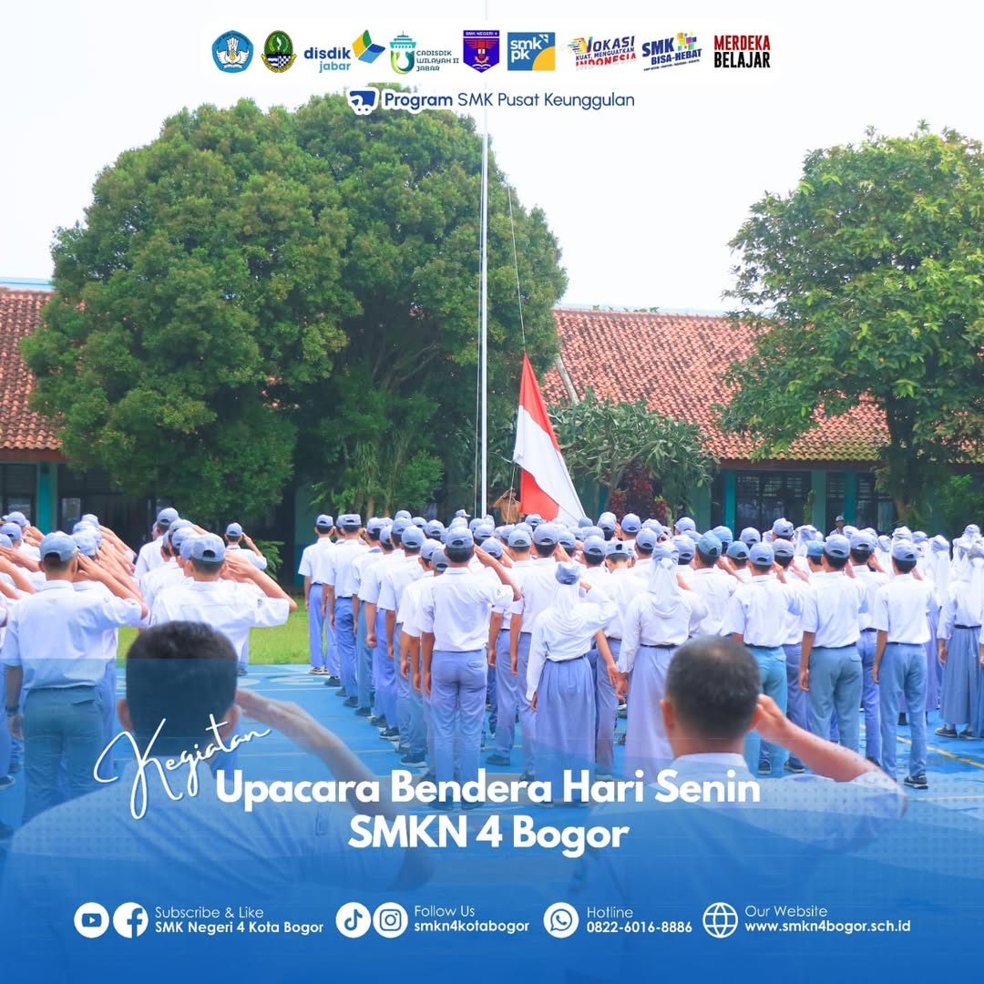 Upacara Bendera di Lapangan SMKN 4 Bogor